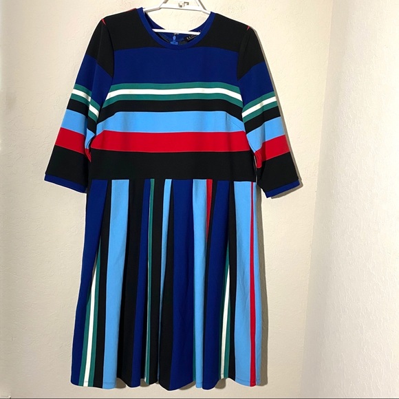 Eloquii Dresses & Skirts - Eloquii Striped Textured Fit Flare Dress